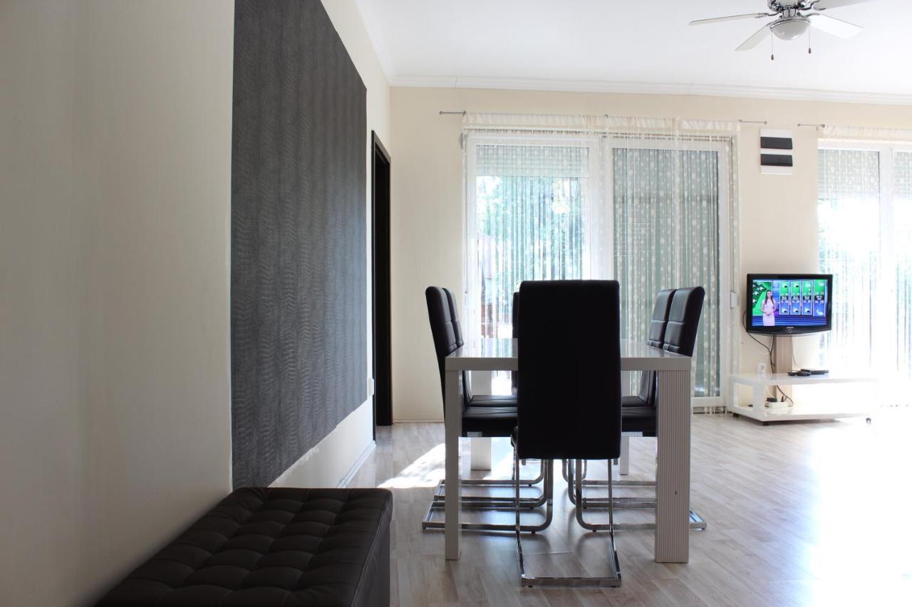 Medlin Apartman Apartment ชิโอฟก ภายนอก รูปภาพ